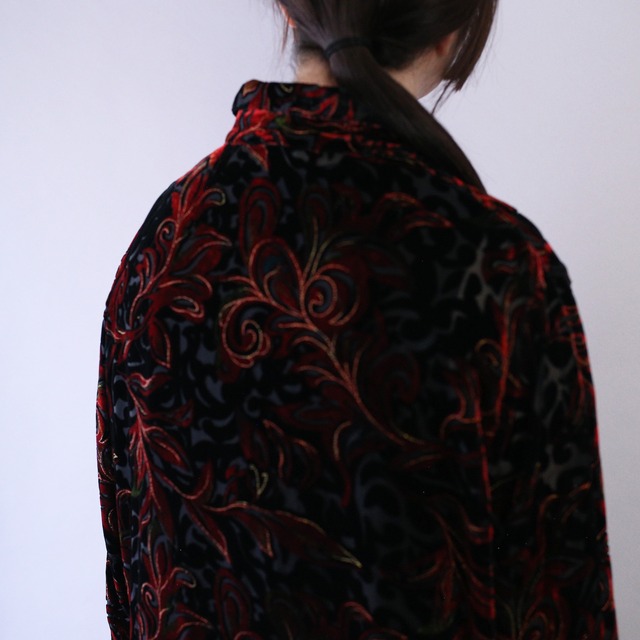 full art pattern over silhouette velours sheer shirt