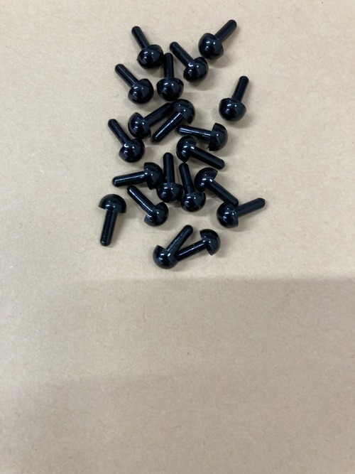 差し目黒　5ミリ　20個入り