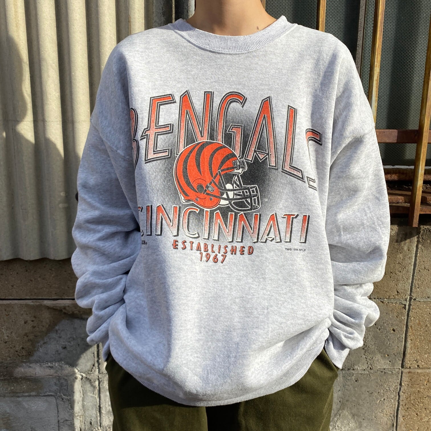 TEAM APPARREL NFL Cincinnati Bengals シンシナティ ベンガルズ スウェットプルオーバーパーカー メンズL /eaa305189