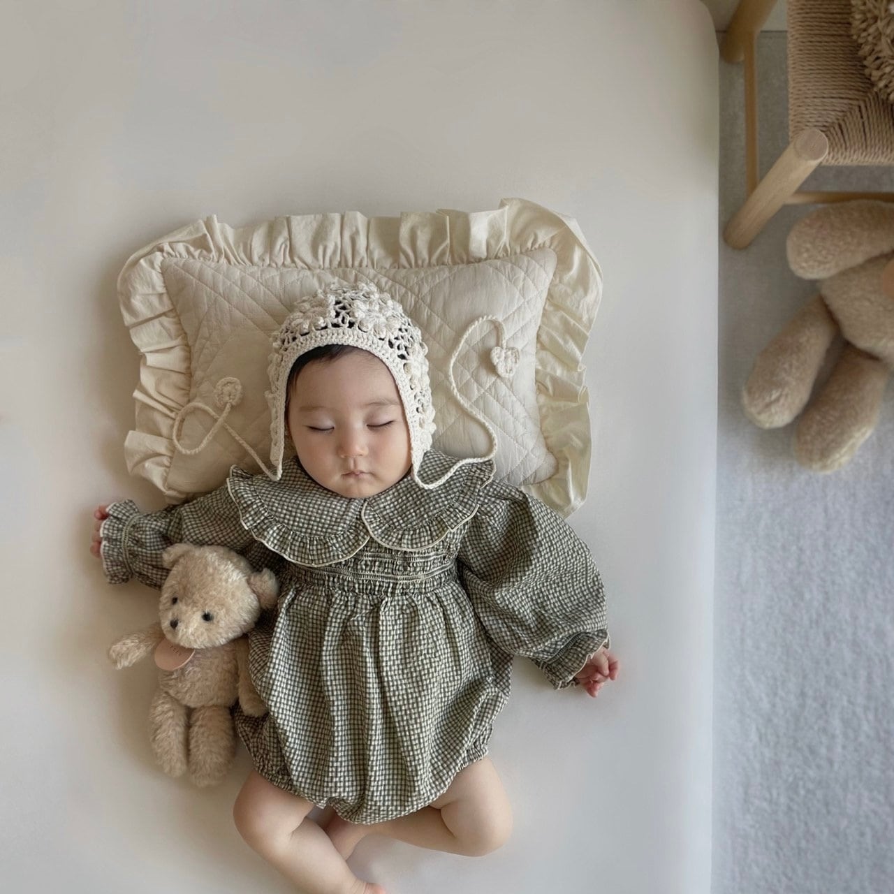 zimmerフリルロンパース