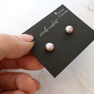 一粒ピンク淡水パールピアス