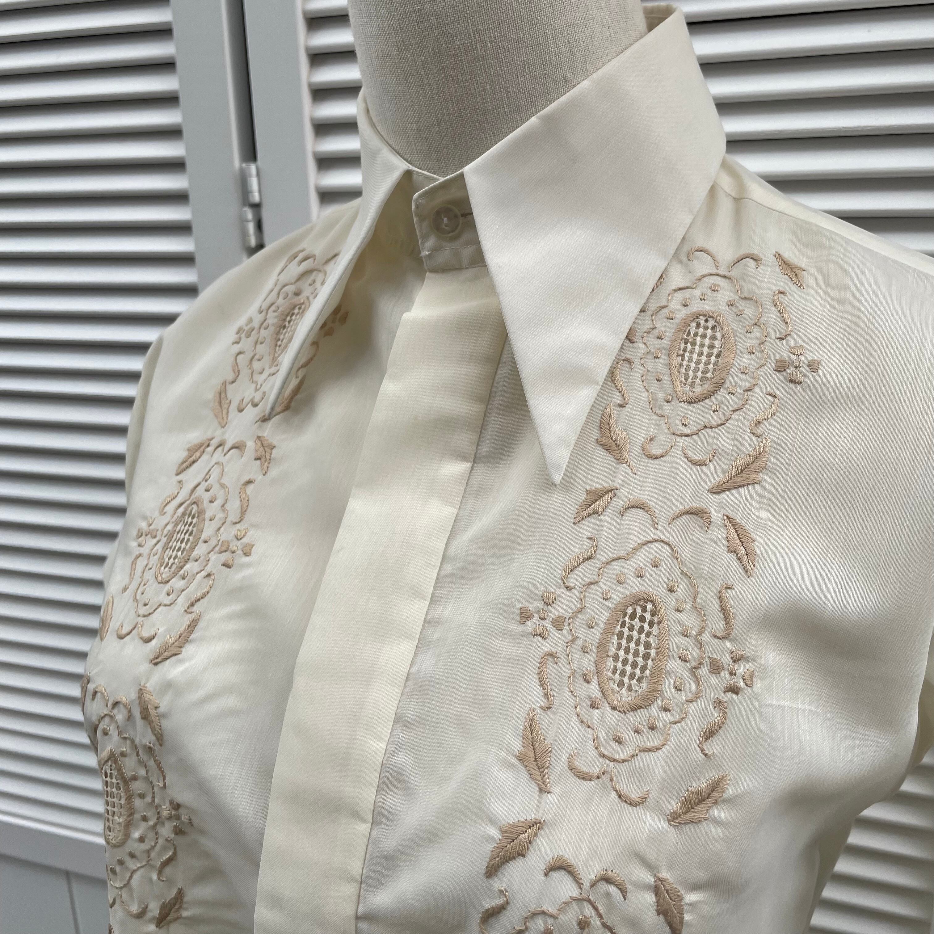 hand embroidered long point collar shirt〈レトロ古着 手刺繍 ロングポイントカラーシャツ 台襟 アイボリー  ベージュ フィリピン製〉