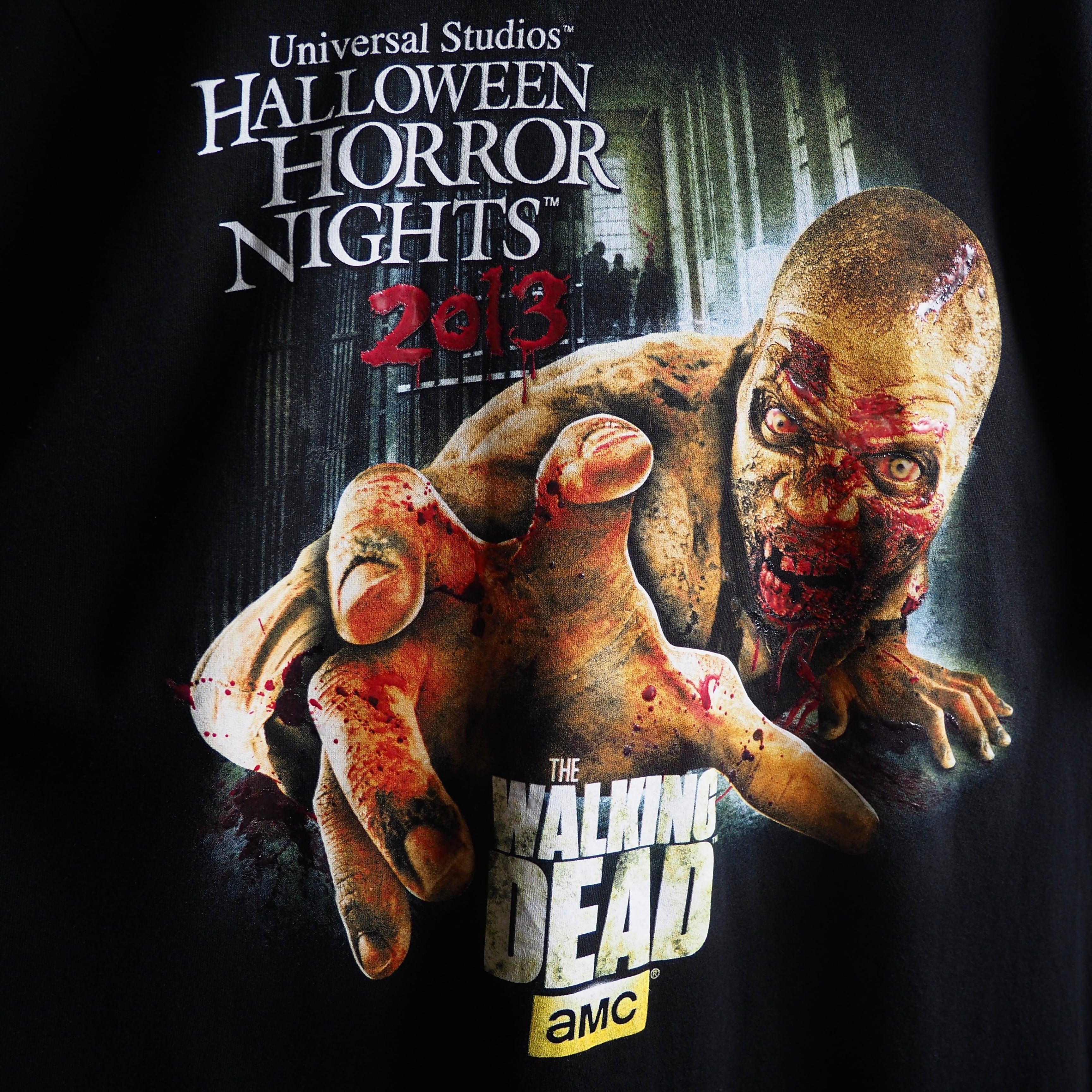 ” THE WALKING DEAD ” Blood paste graphic printed Black loose Tee