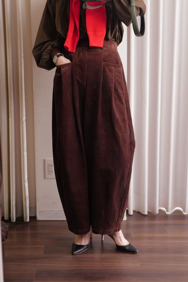 corduroy tuck wide pants brown