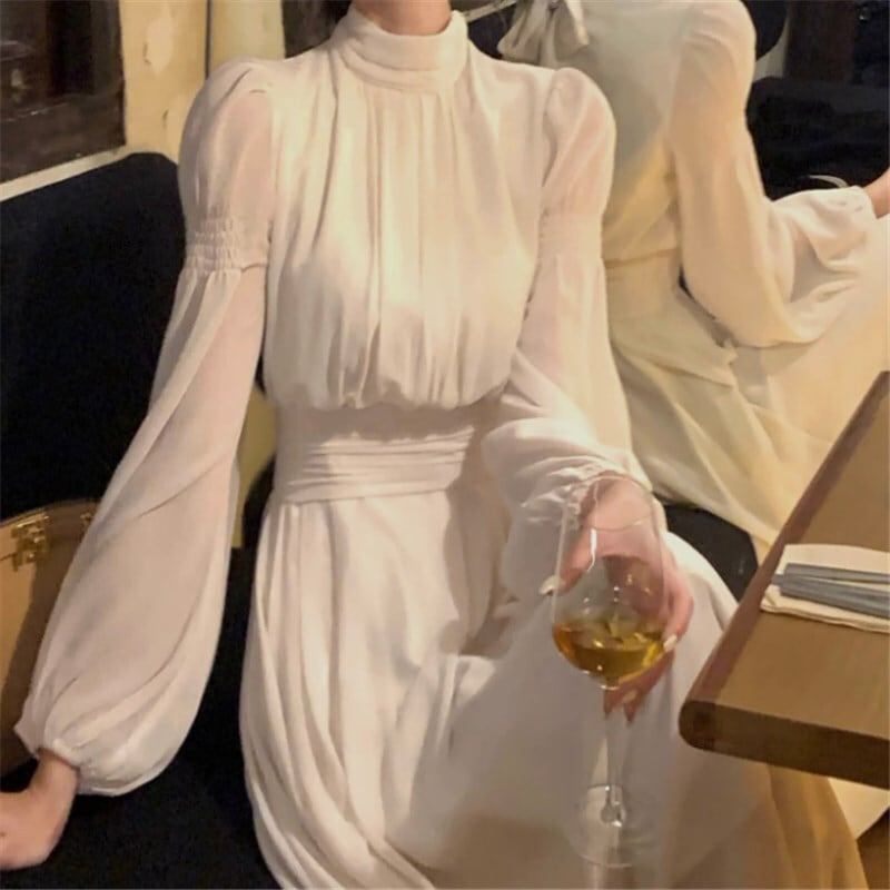 ワンピース ハイネックワンピース ミモレ ミモレ丈 袖あり 長袖 パフスリーブ ハイウエスト ウエストゴム プリンセス かわいい 大人可愛い きれいめ シンプル カジュアル 大人 上品 おしゃれ お洒落 かっこいい こなれ感 キュート ガーリー クール 甘い 無地 春 秋 冬 20代 30代 40代 レディース 女性用 デート お出かけ 女子会 休日 パーティー イベント 旅行 ホテル ショッピング 二次会 着回し 普段使い お揃い 双子 韓国 韓国系 オルチャン ファッション コーデ スタイル