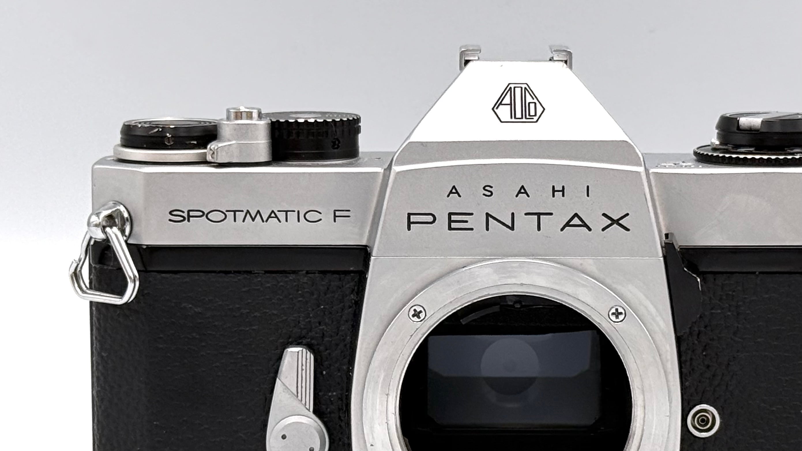 一眼レフ | ヨアケマエカメラ フィルムカメラ修理・販売