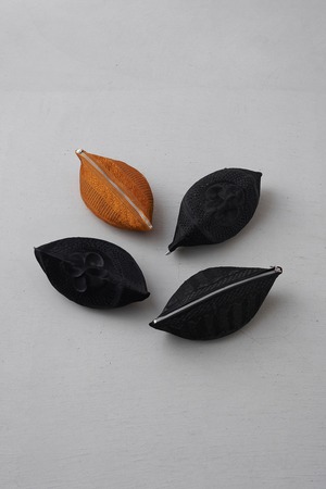 〈 WONDER FULL LIFE 〉TAPI solid / ポーチ