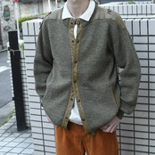 painted design acryl knit polo