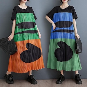 【新品】大きいサイズ春夏プリーツ　ワンピース　半袖ゆったり ロング