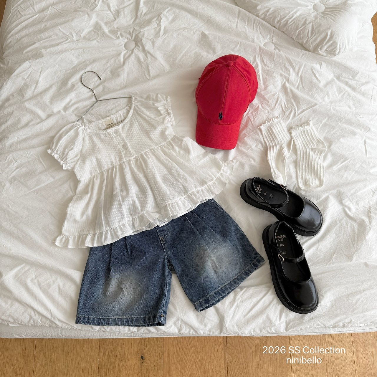 [ninibello] 225 Bermuda Pintuck Denim Pants +fee2 / [니니벨로] 225버뮤다핀턱데님팬츠