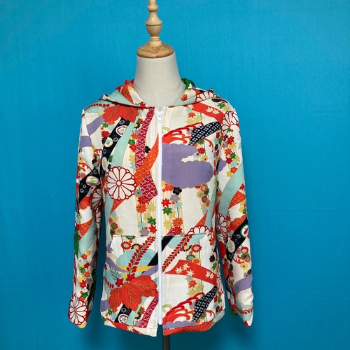 Vintage silk kimono zip up hoodie / US 6