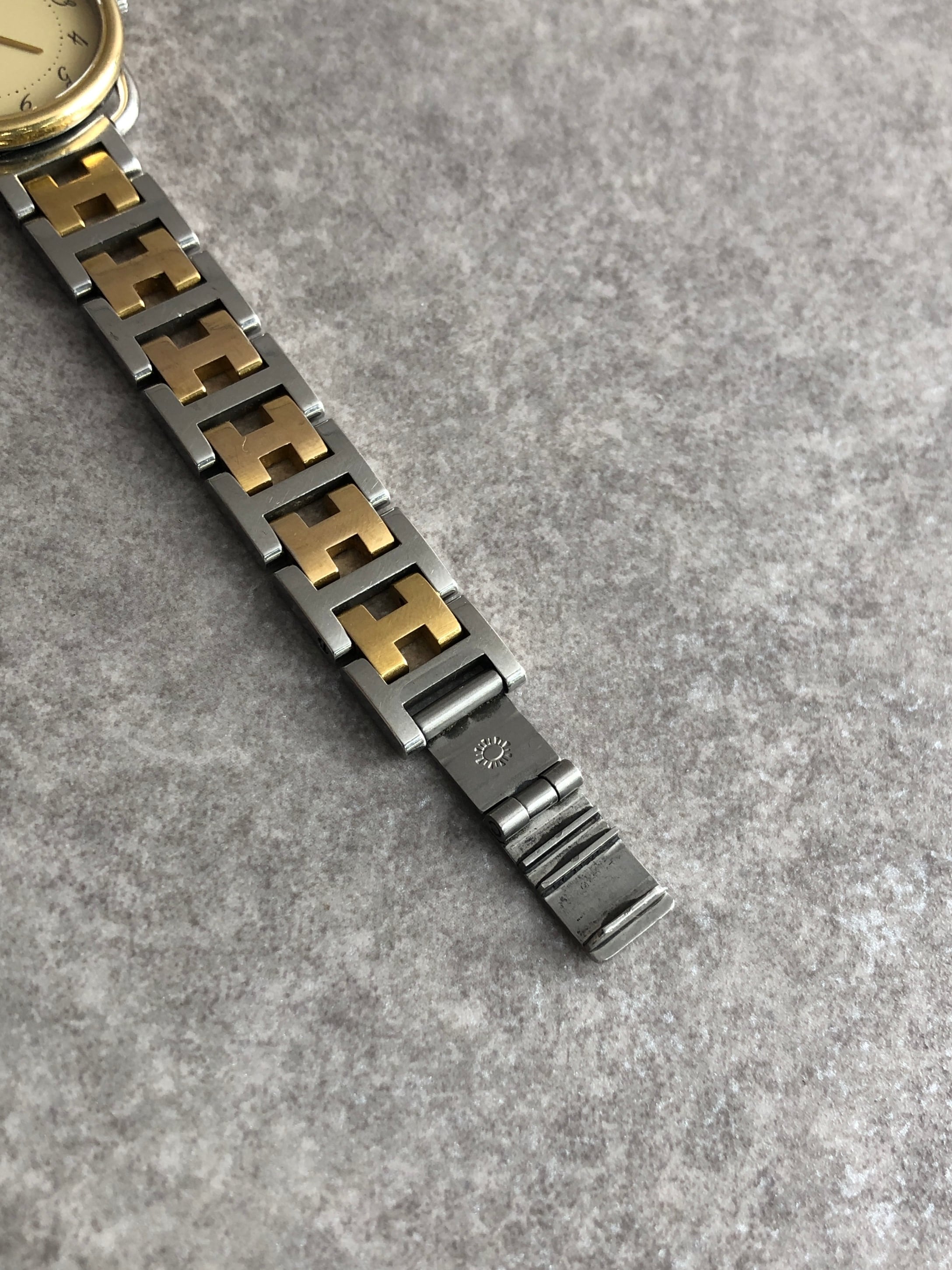 HERMES エルメス アルソー 腕時計 ゴールド シルバー ステンレス
