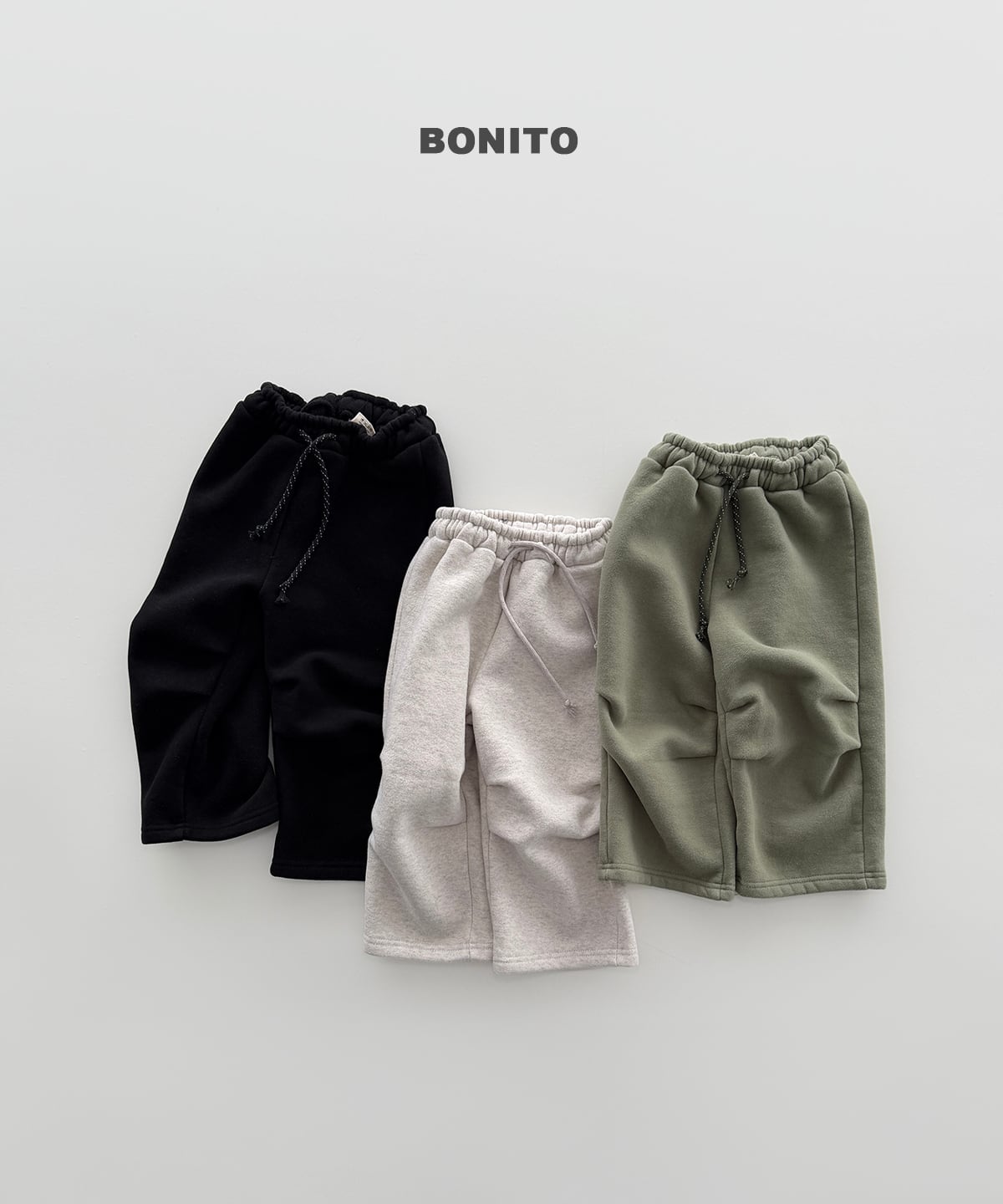 knee pintuck straight pants【BONITO】※12月中旬発送予定