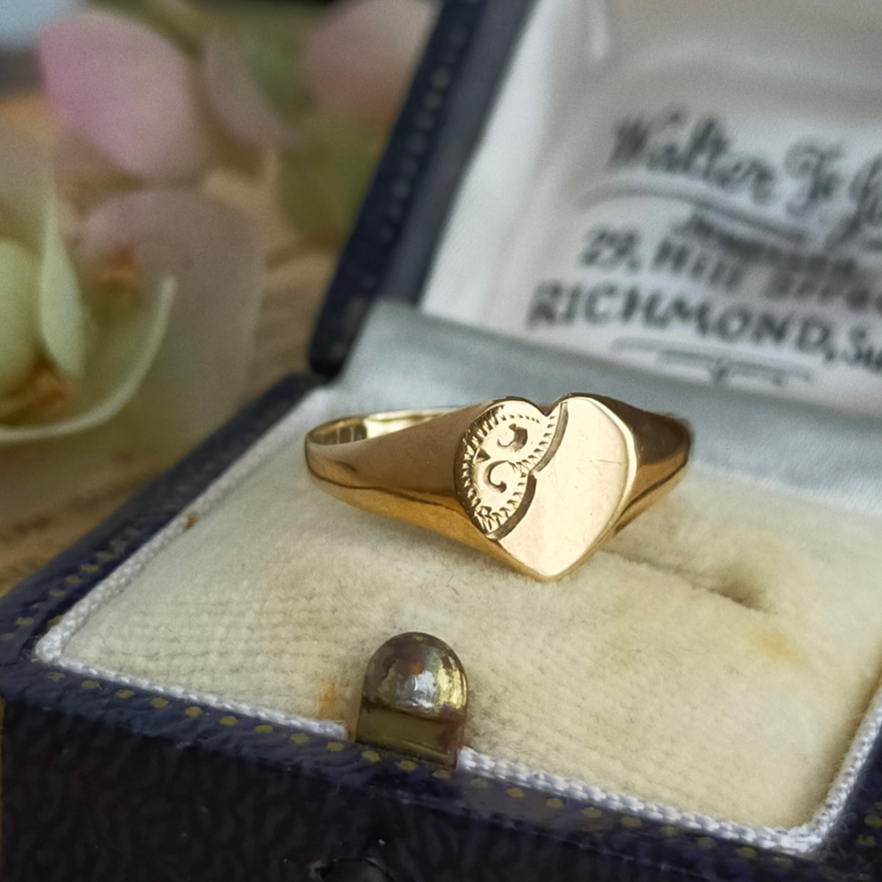 英国 1980年 ヴィンテージ 9kゴールド ハート シグネットリング