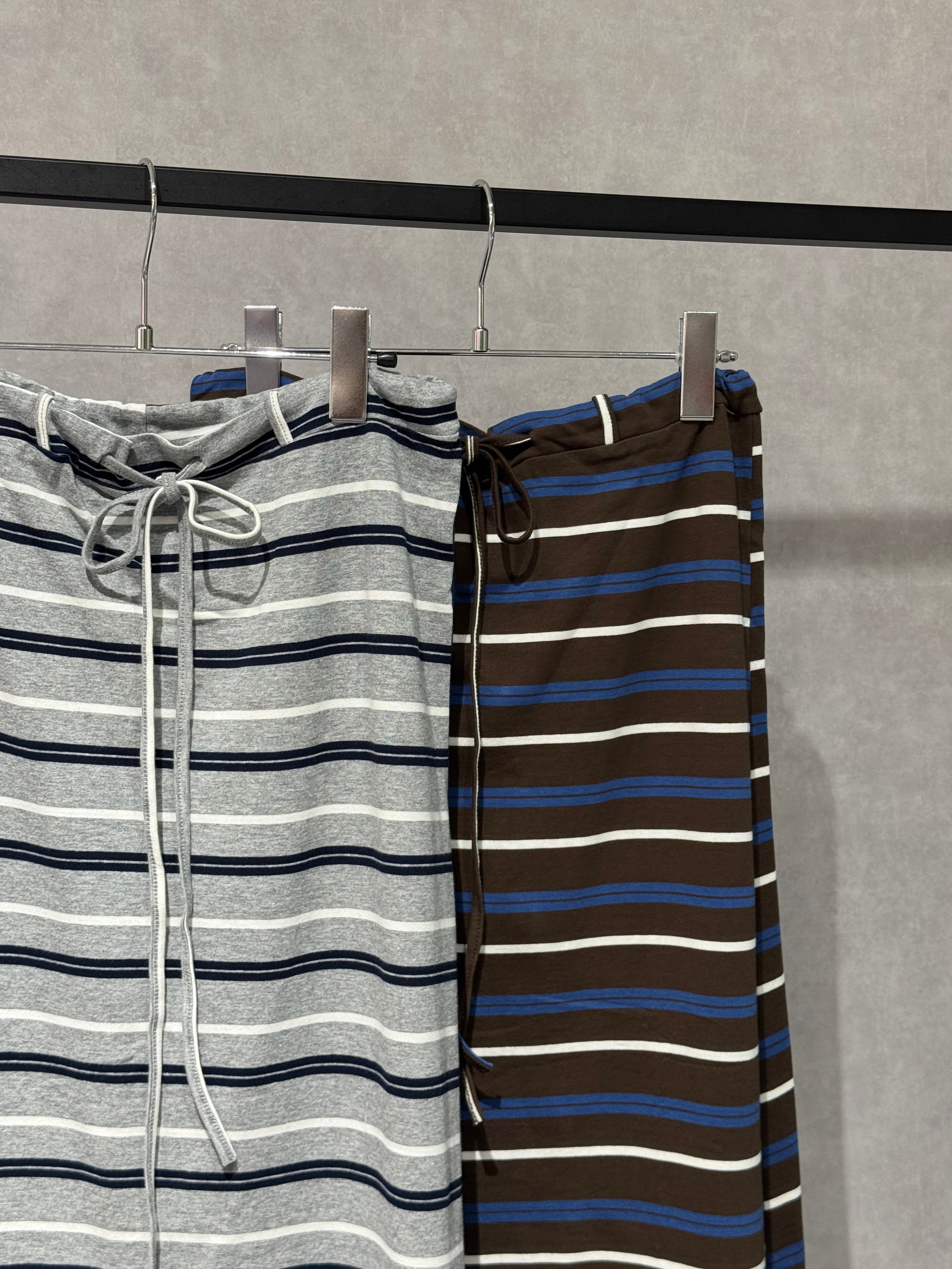 double color border skirt