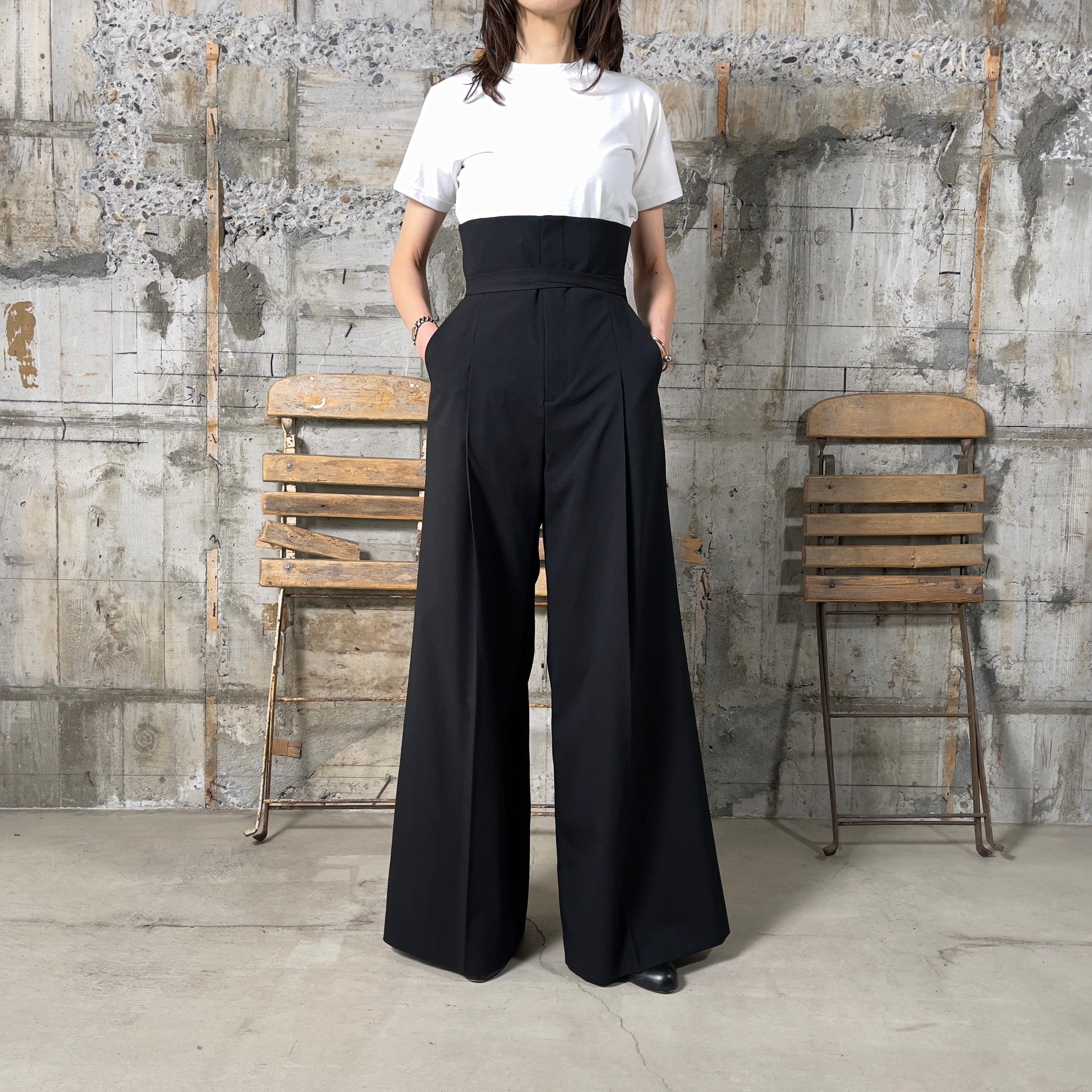 パンツ HYKE HYKE【ハイク】WEATHER HIGHT-WAISTED PANTS (13278) | glamour