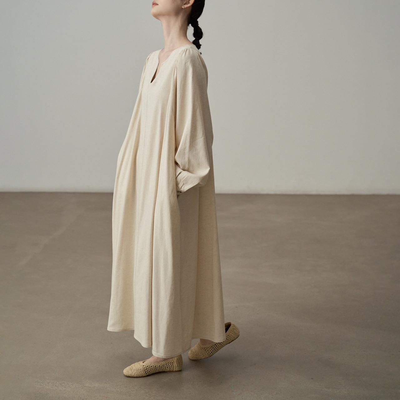 Vネックウエストタイワンピース H0075