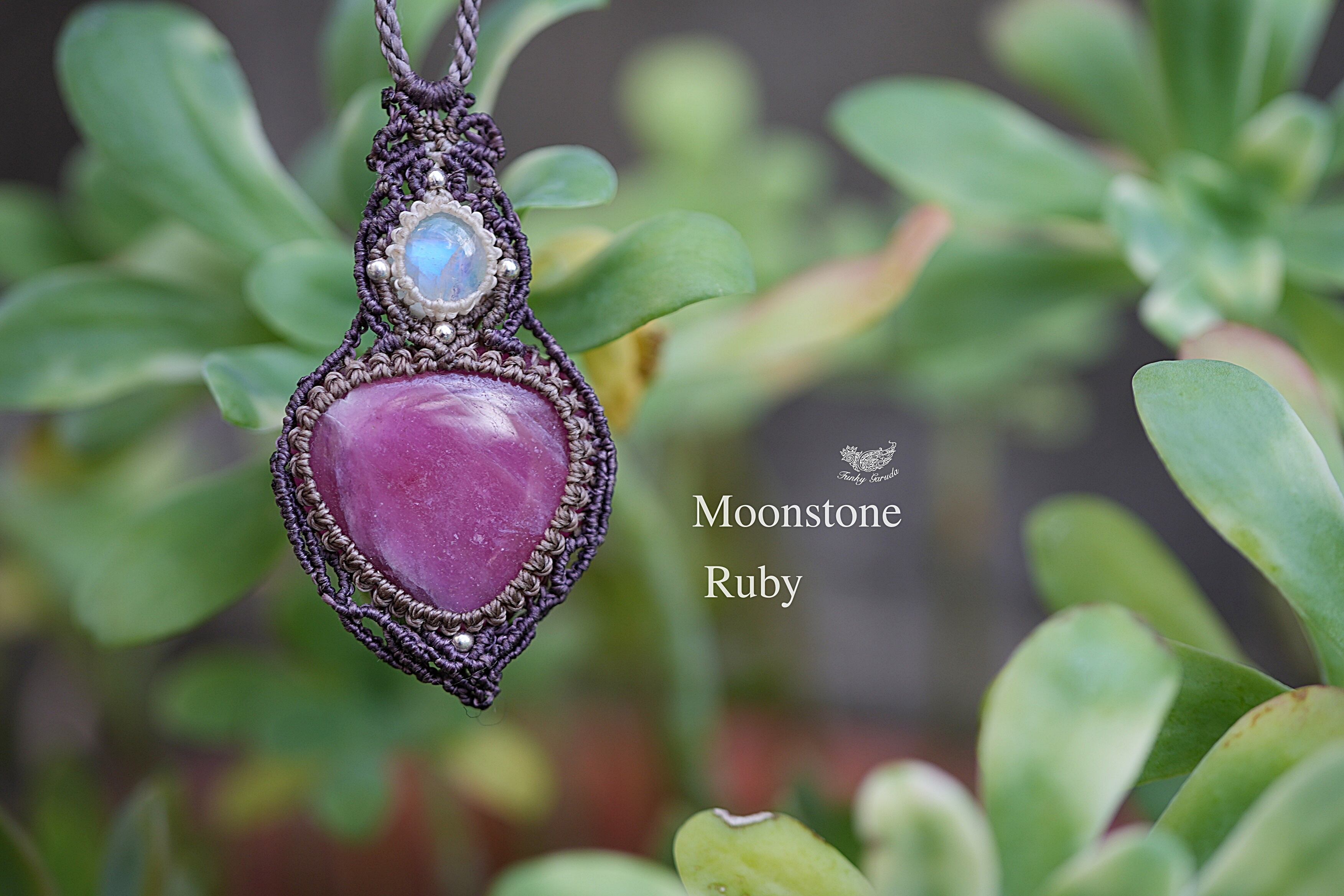 やわらかハート★ムーンストーン ルビー マクラメネックレス1295