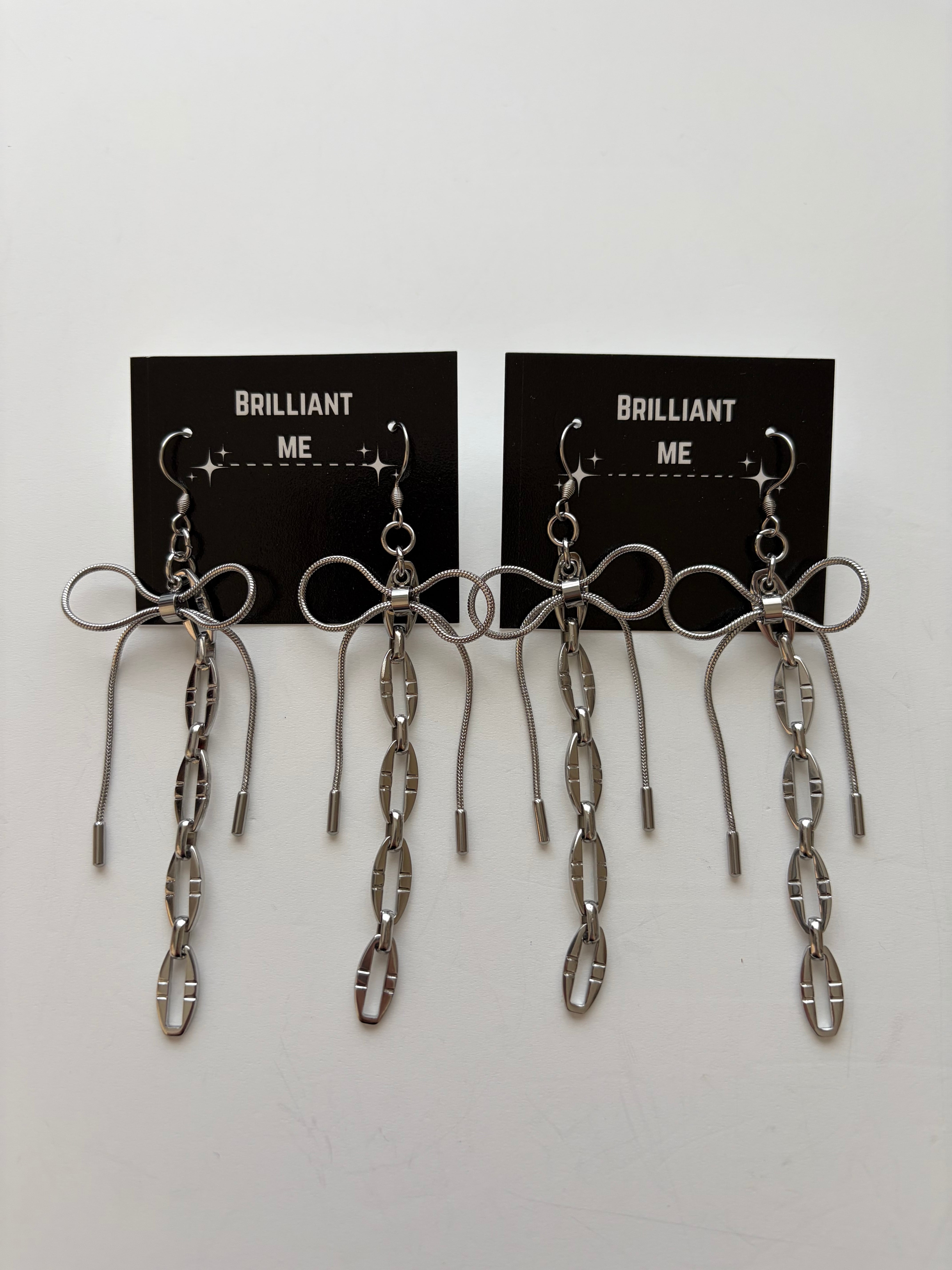 チェーンリボンピアス