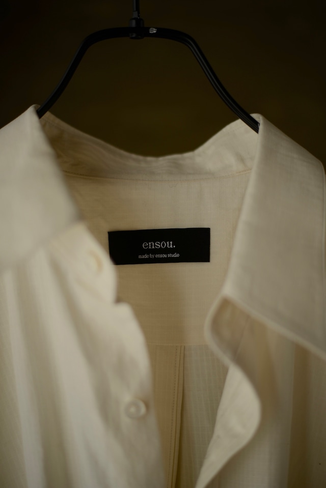 ensou. / silk linen rip stop ribbon shirt(écru)
