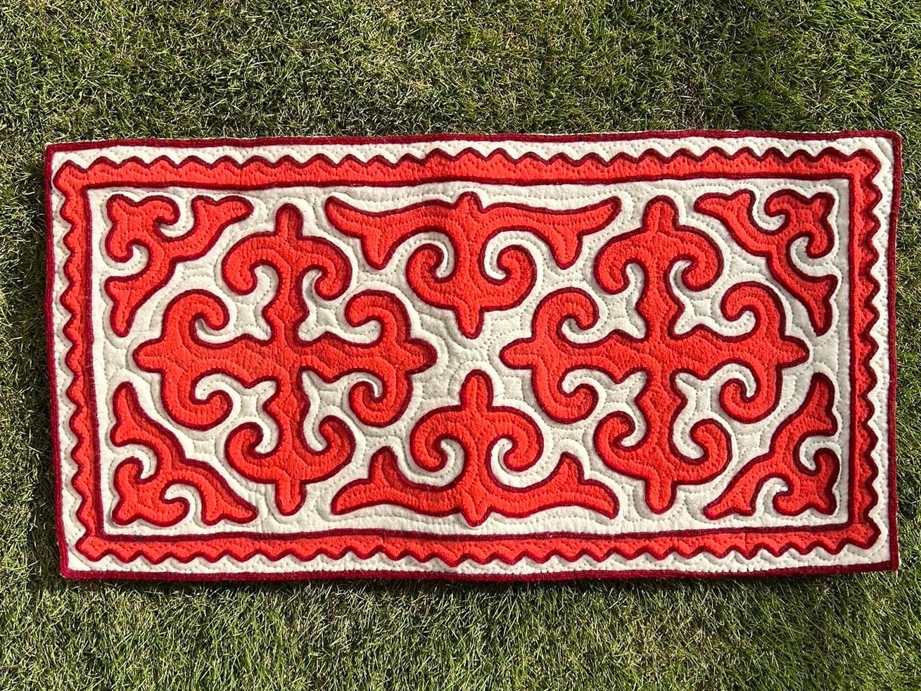 天然キルギス産ウール】シュルダック ピンク 送料無料 | ОЙМО -オイモ-