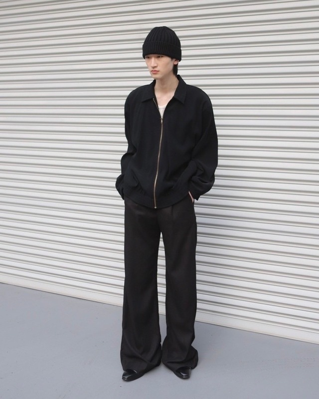 zip-up blouson