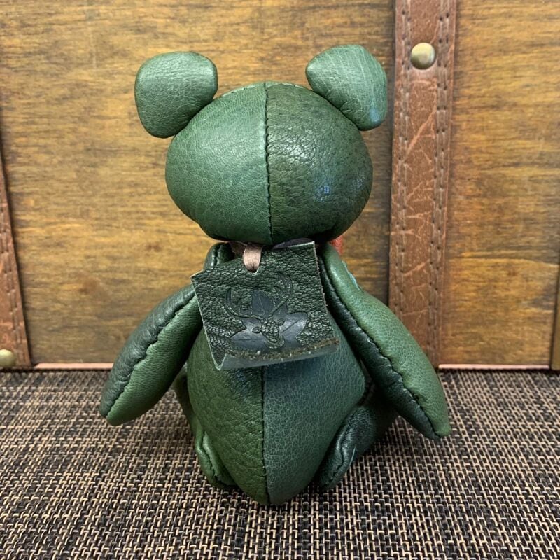ジビエレザー鹿革ベルベア★マイスターの手作り「ベルズベア」グリーン　写真の1点販売です