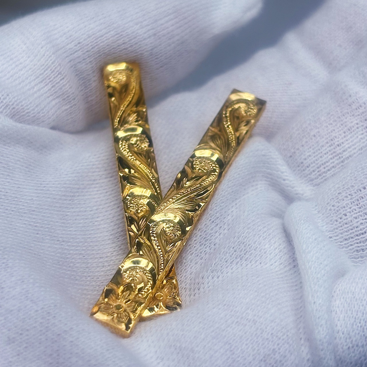 [手彫り]ハワイアンロングピアス(ヘリテージ/ゴールドSILVER925)