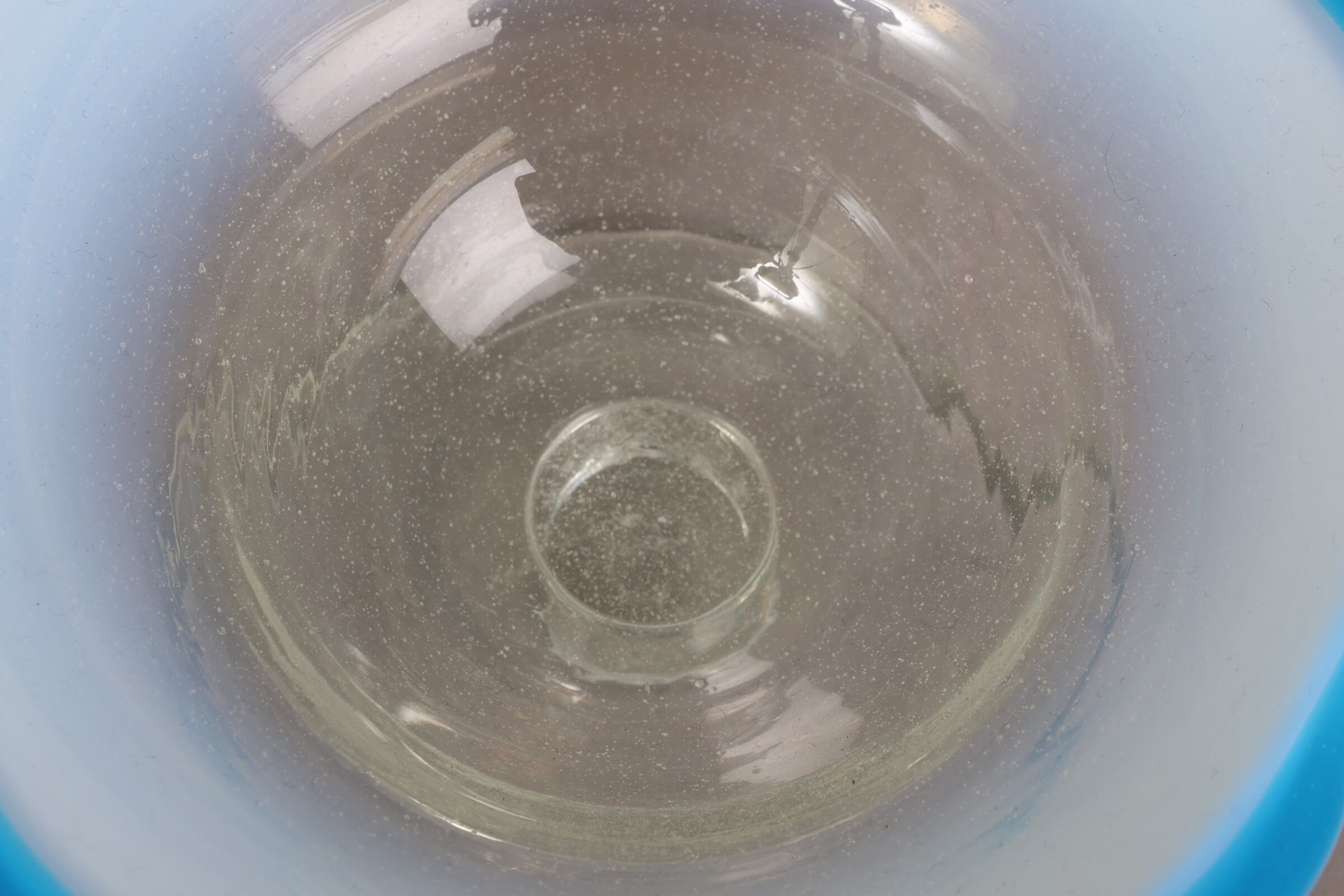 氷コップ ガラス 乳白色 青縁 E | (有)新原美術