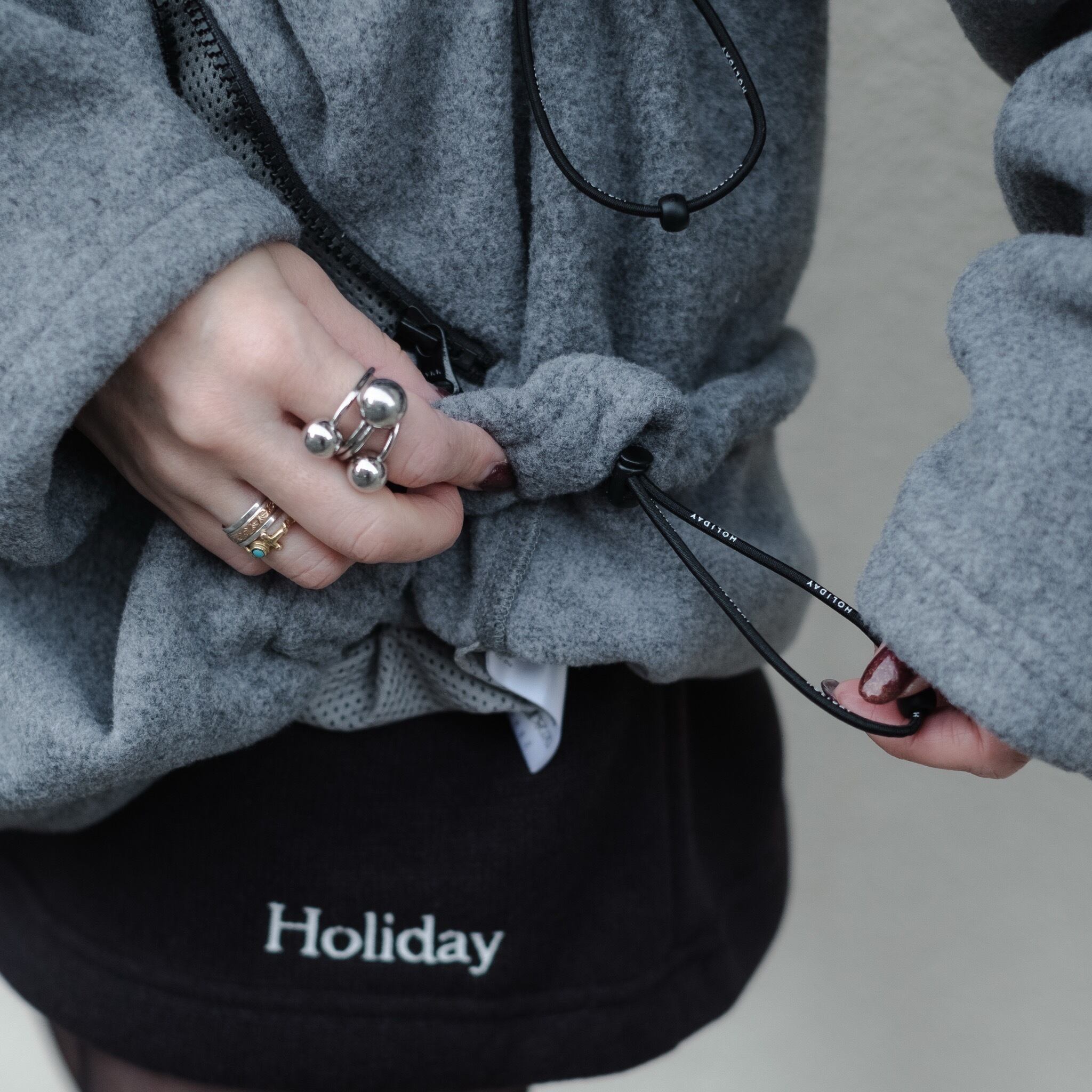HOLIDAY】 classic fleece anorak dress | olaf