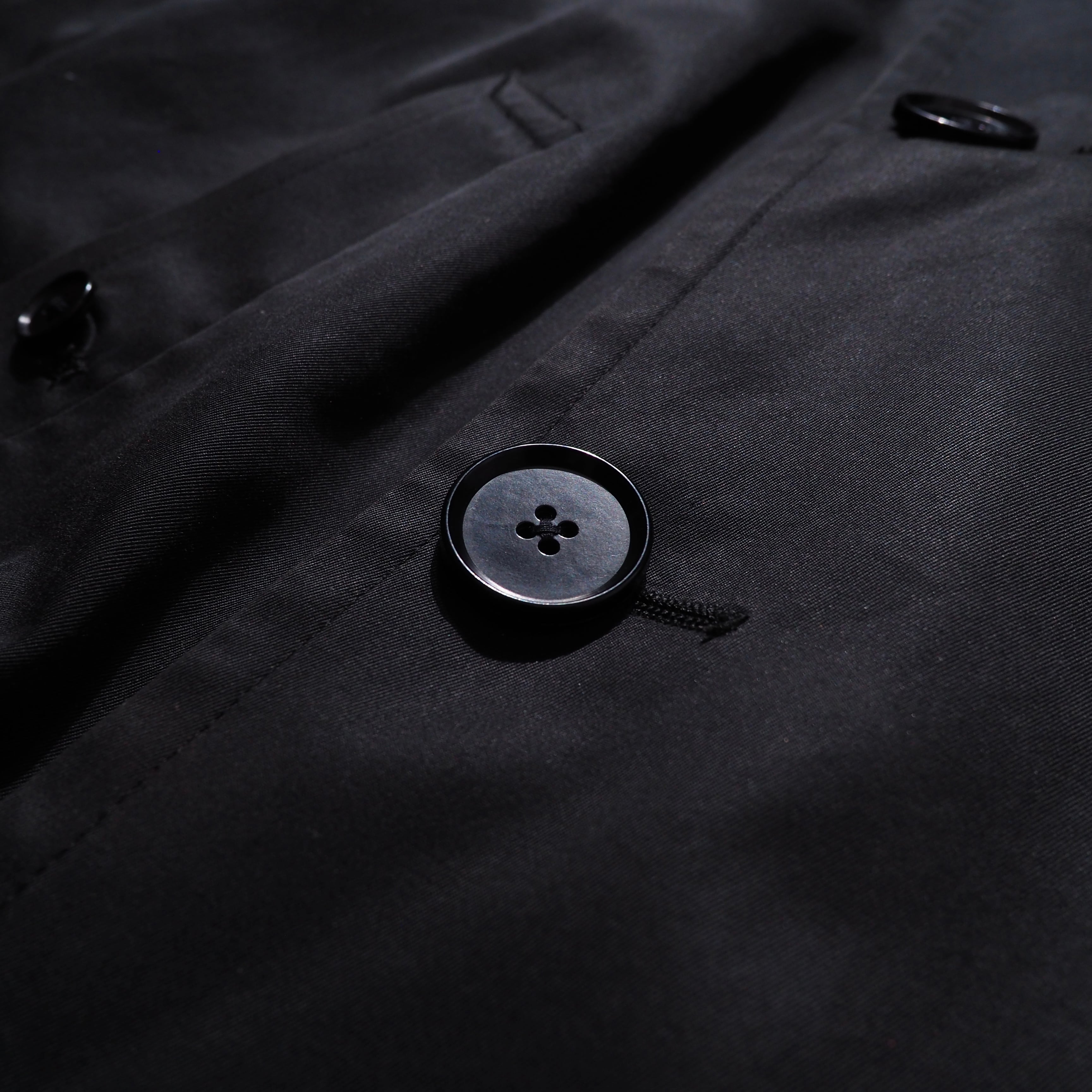 完品 ” Old Pierre cardin ” Beautiful silhouett Black mode vintage trench coat