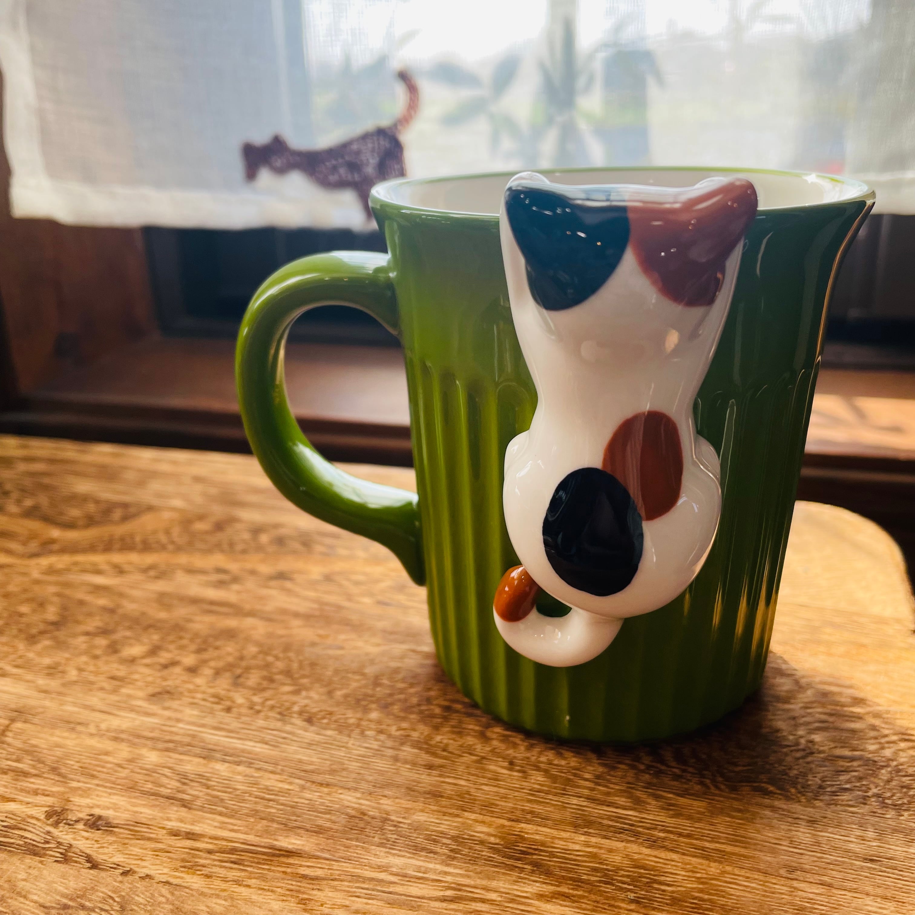 マグカップ｜にらめっこマグ  猫雑貨 猫モチーフ 猫柄 猫グッズ おうち時間 三毛猫 プレゼント プチギフト 贈り物