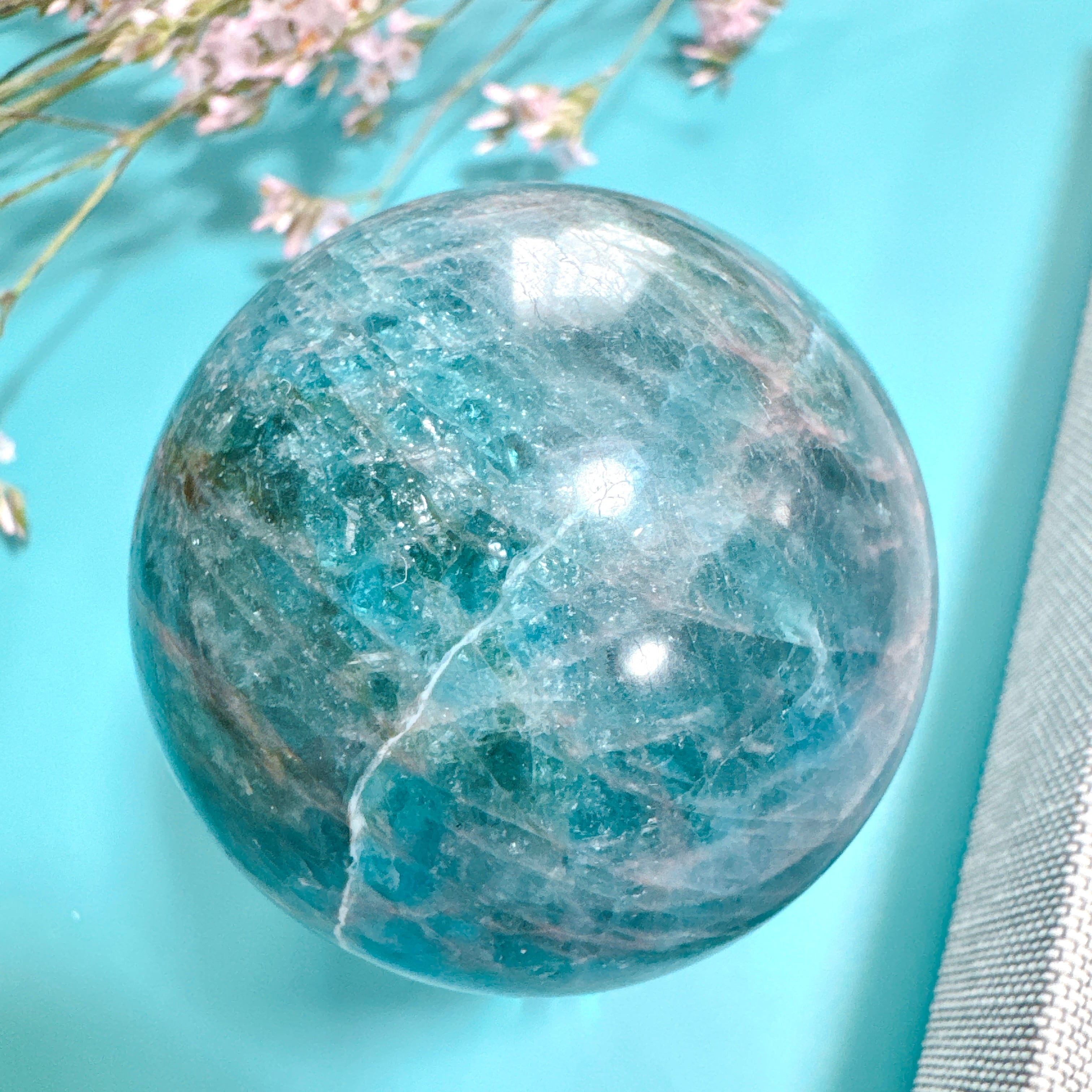 天然石　練物　ガラス　スフィア　丸玉　特大　レア アパタイト スフィア 丸玉 天然石 | Rinolis-interior stones 天然石