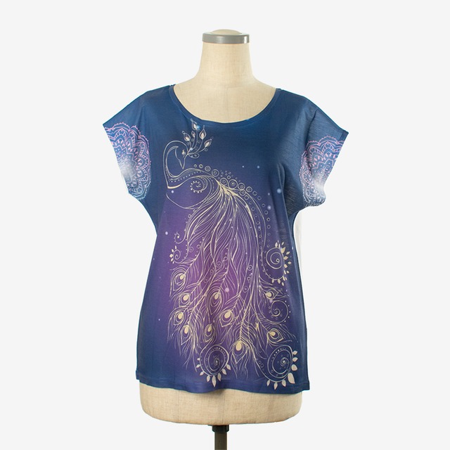 ヨガプリントTシャツ ピーコック１　Yoga print T-shirt Peacock1