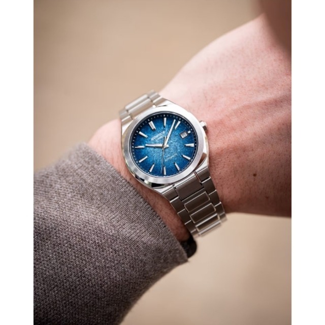 国内正規品 CASIO EDIFICE カシオ エディフィス 自動巻き サファイアガラス 10気圧防水 メンズ腕時計 EFK-200D-2AJF