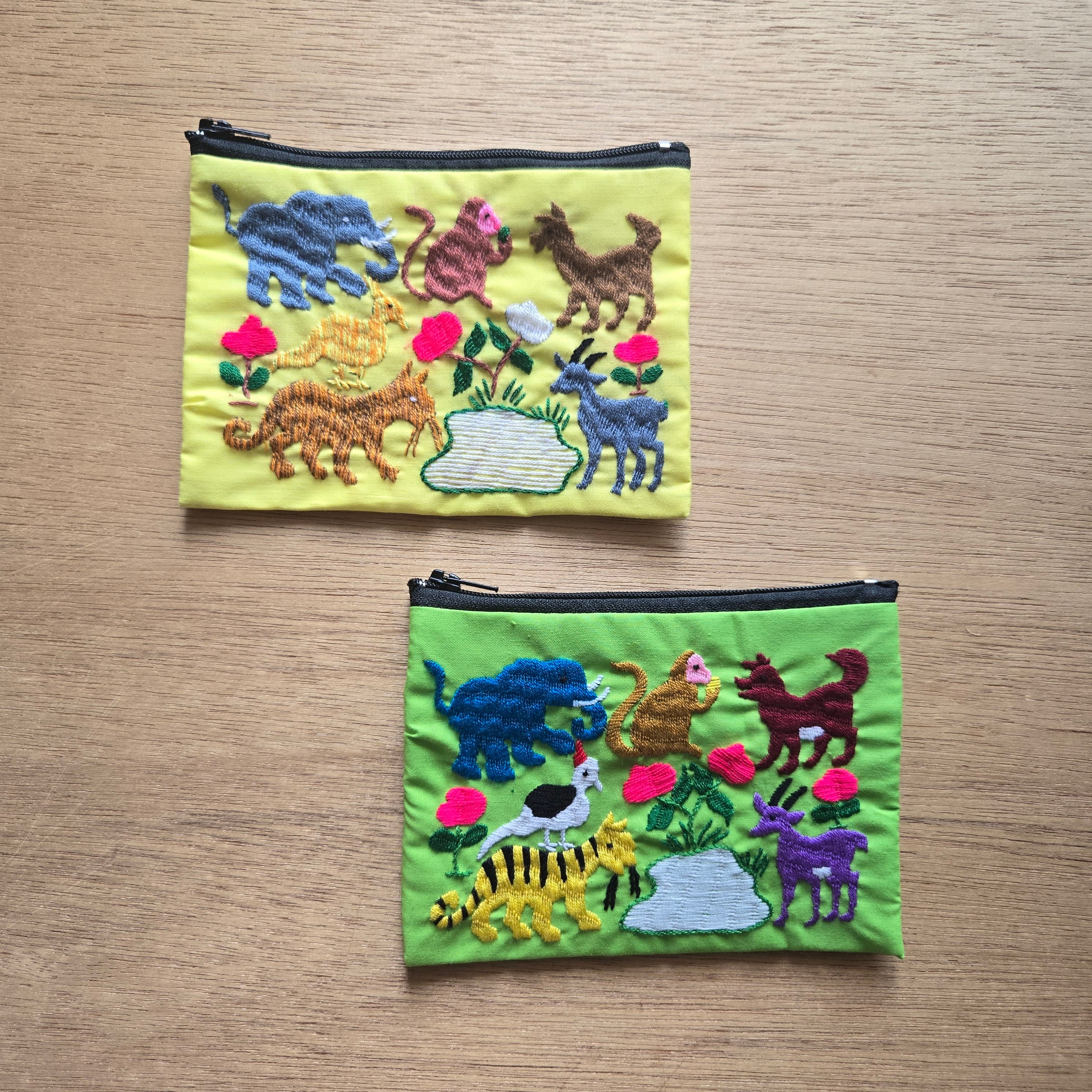 ラオス モン族両面手刺繍ミニポーチ | gururi