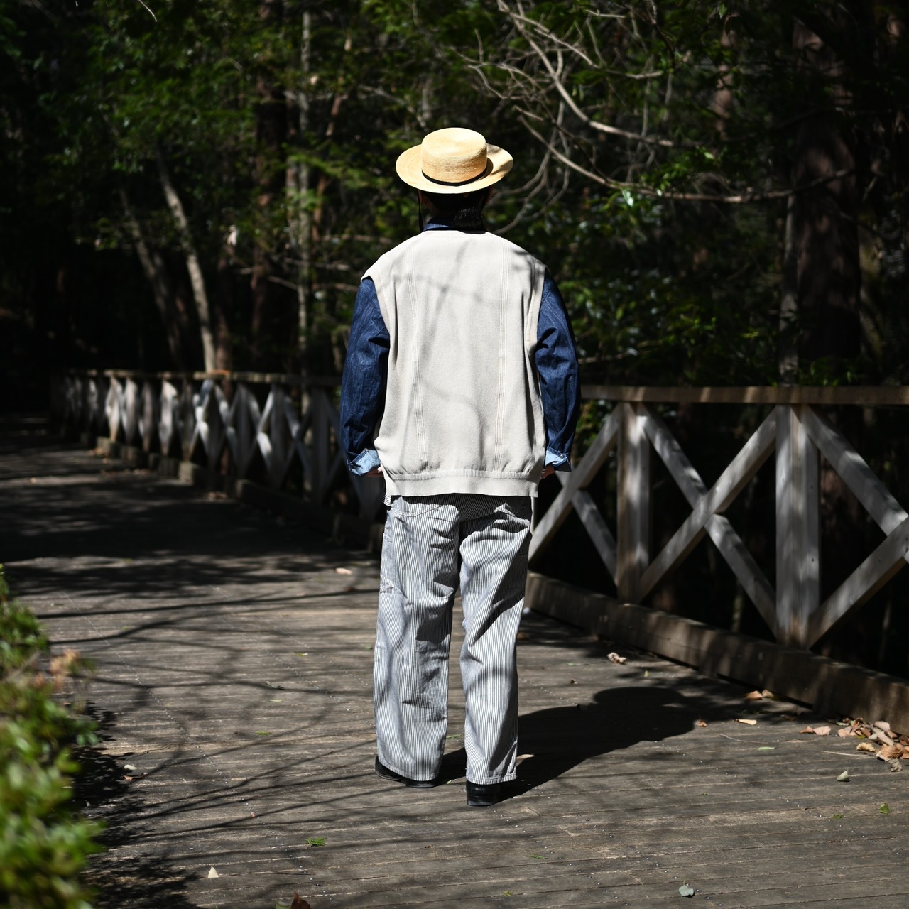 YASHIKI / GANKO別注 ×Shirotsume V-neck Vest メンズコーディネート