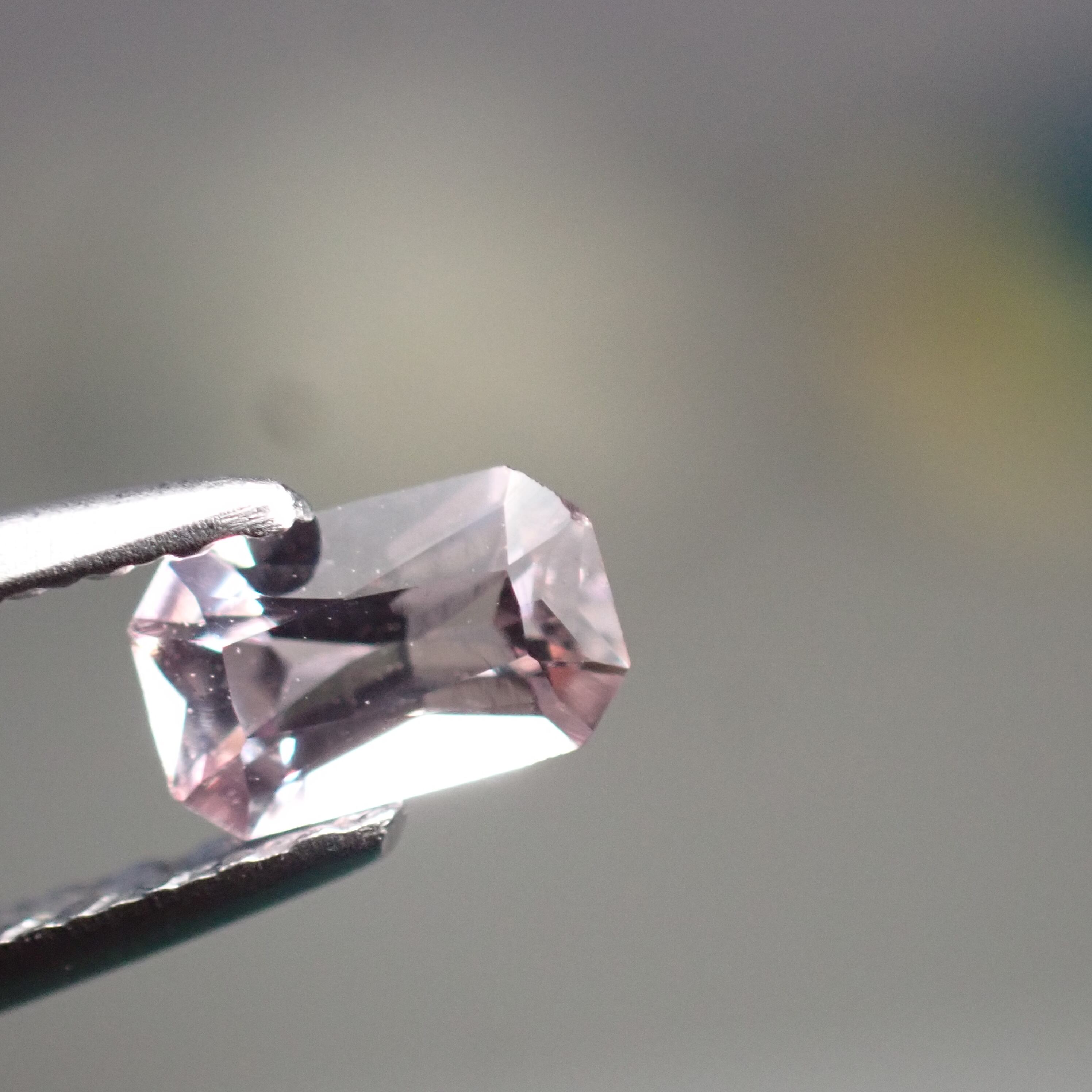 キュートな桜ピンク☆インペリアルトパーズ 0.284ct | 宝石ルース販売 