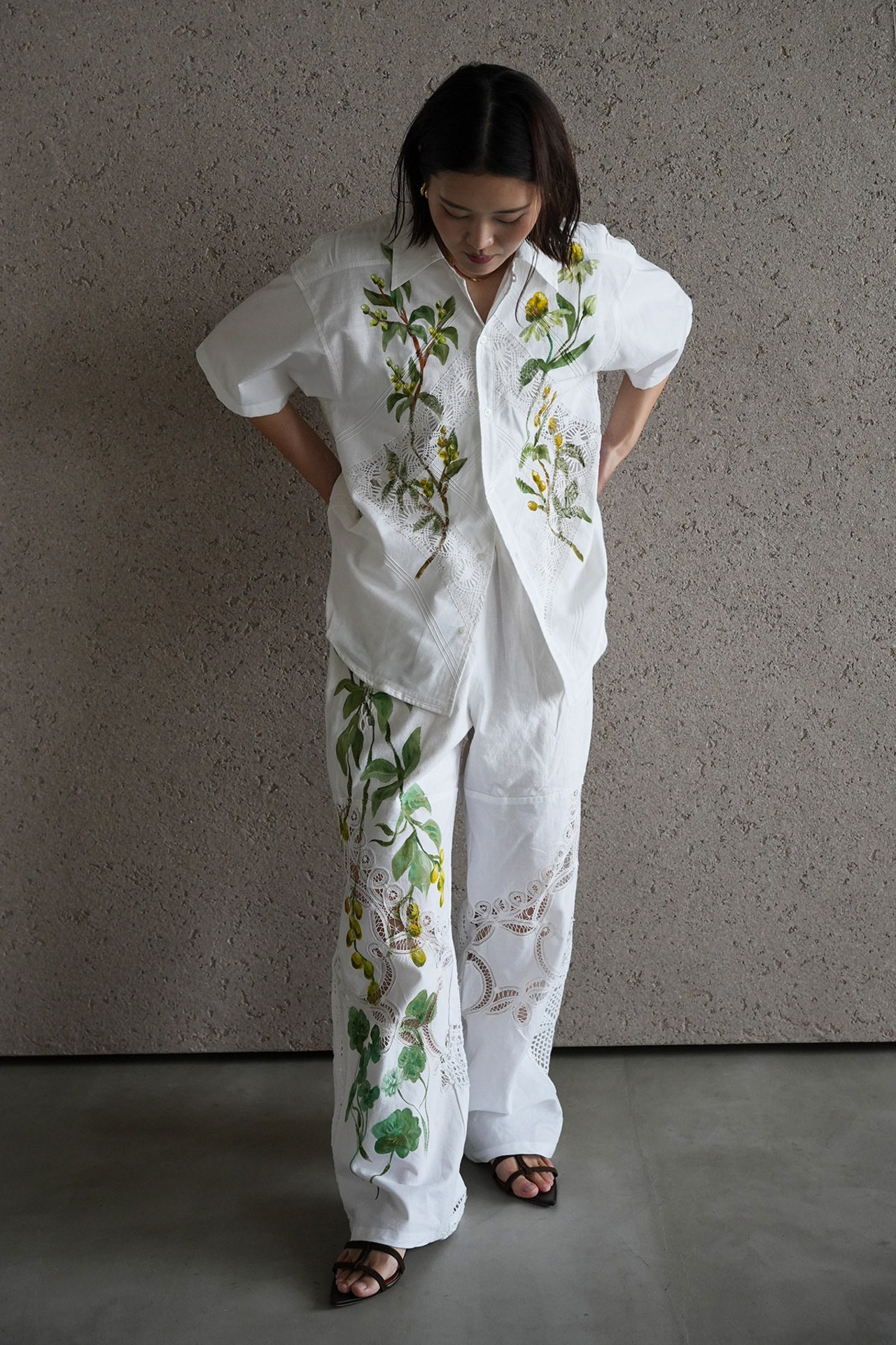 lace open collar shirt backcherry