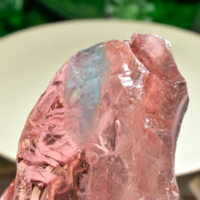 《虹入り》シエラネバダ産 アンダラクリスタル原石 ローズ・ド・フランス&ブルーバイカラー