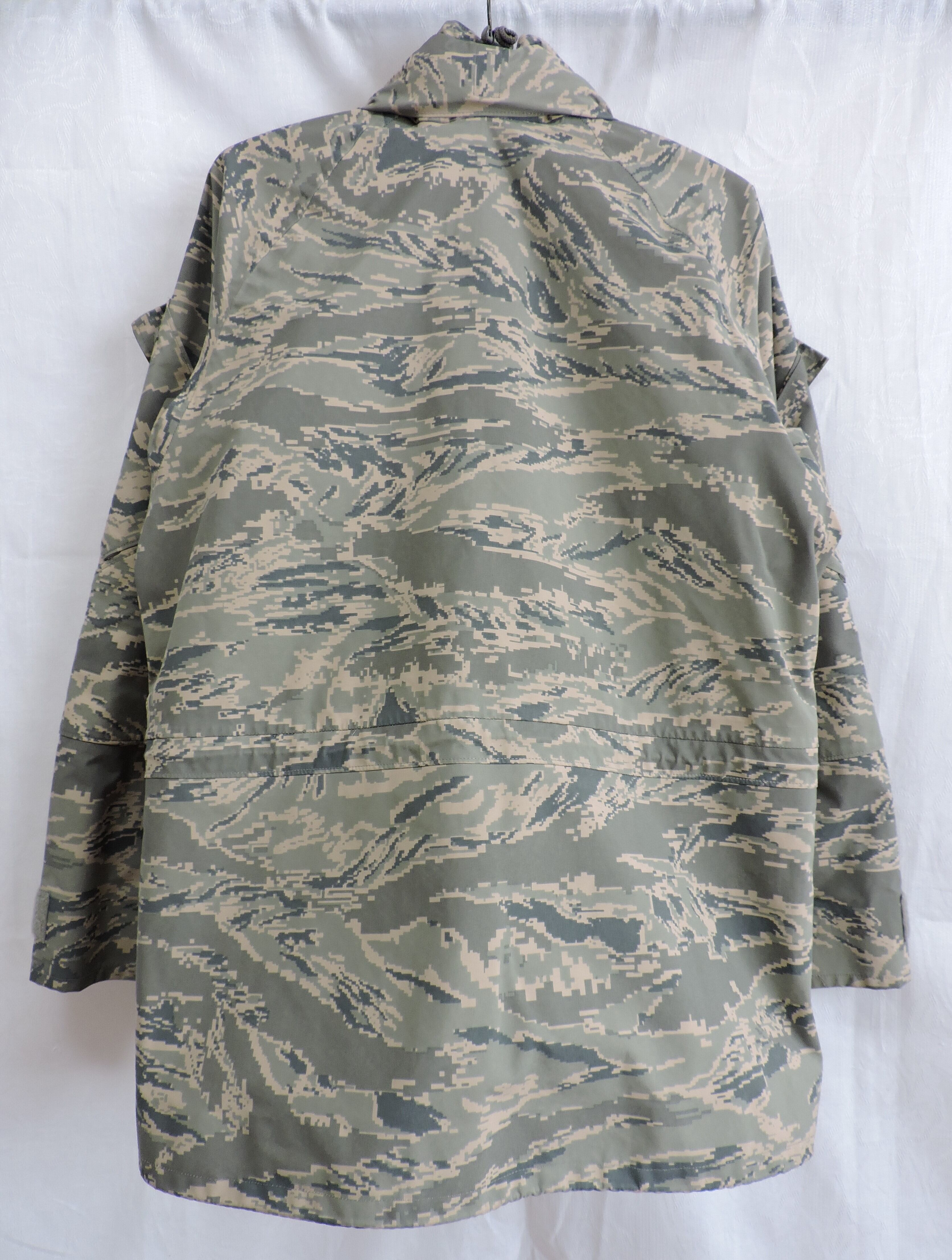 USAF APEC Parka ABU GORE-TEX tiger stripe camouflage SAMPLEmodel