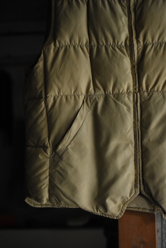 OK/80's "Eddie Bauer" quilting nylon goose down vest