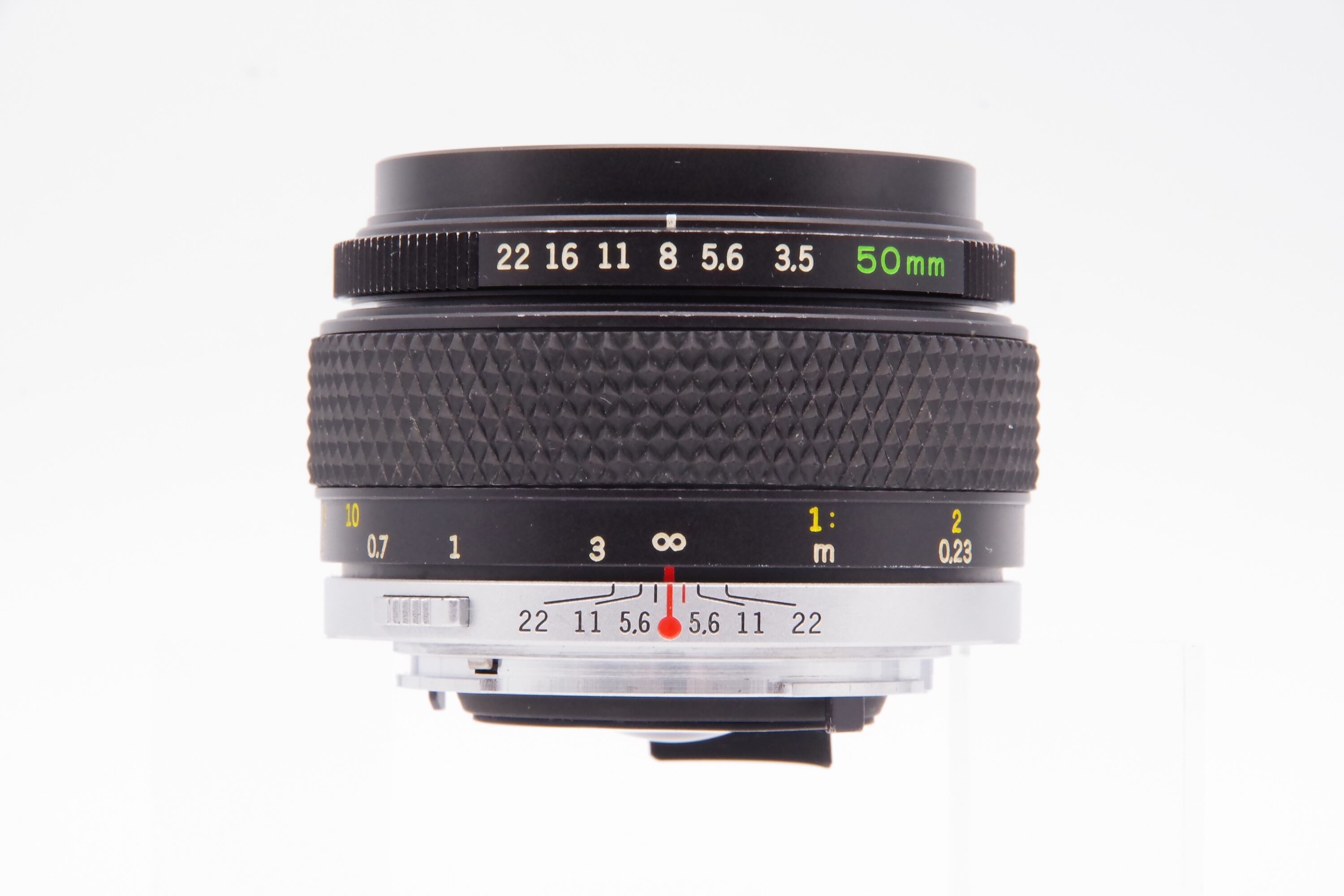 オリンパス OLYMPUS OM-SYSTEM ZUIKO AUTO-T 100mm f2 MF 一眼カメラ