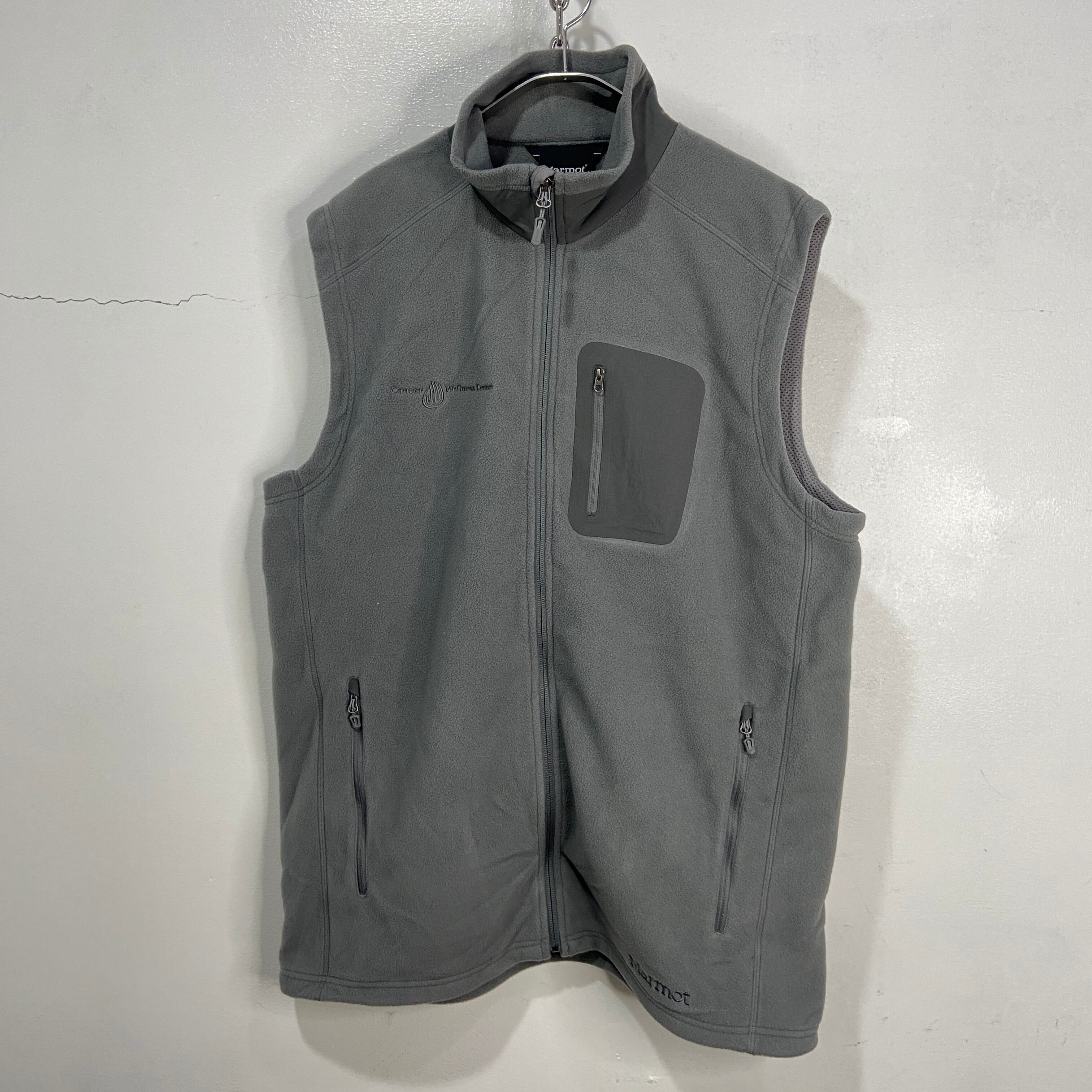 Marmot マーモット フリースベスト ワンポイントロゴ グレー XL Marmot マーモット フリースベスト ワンポイントロゴ グレー XL