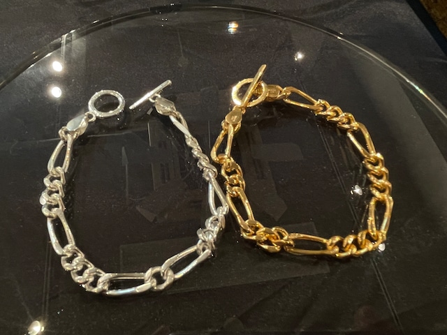 LINKING CHAIN BRACELET