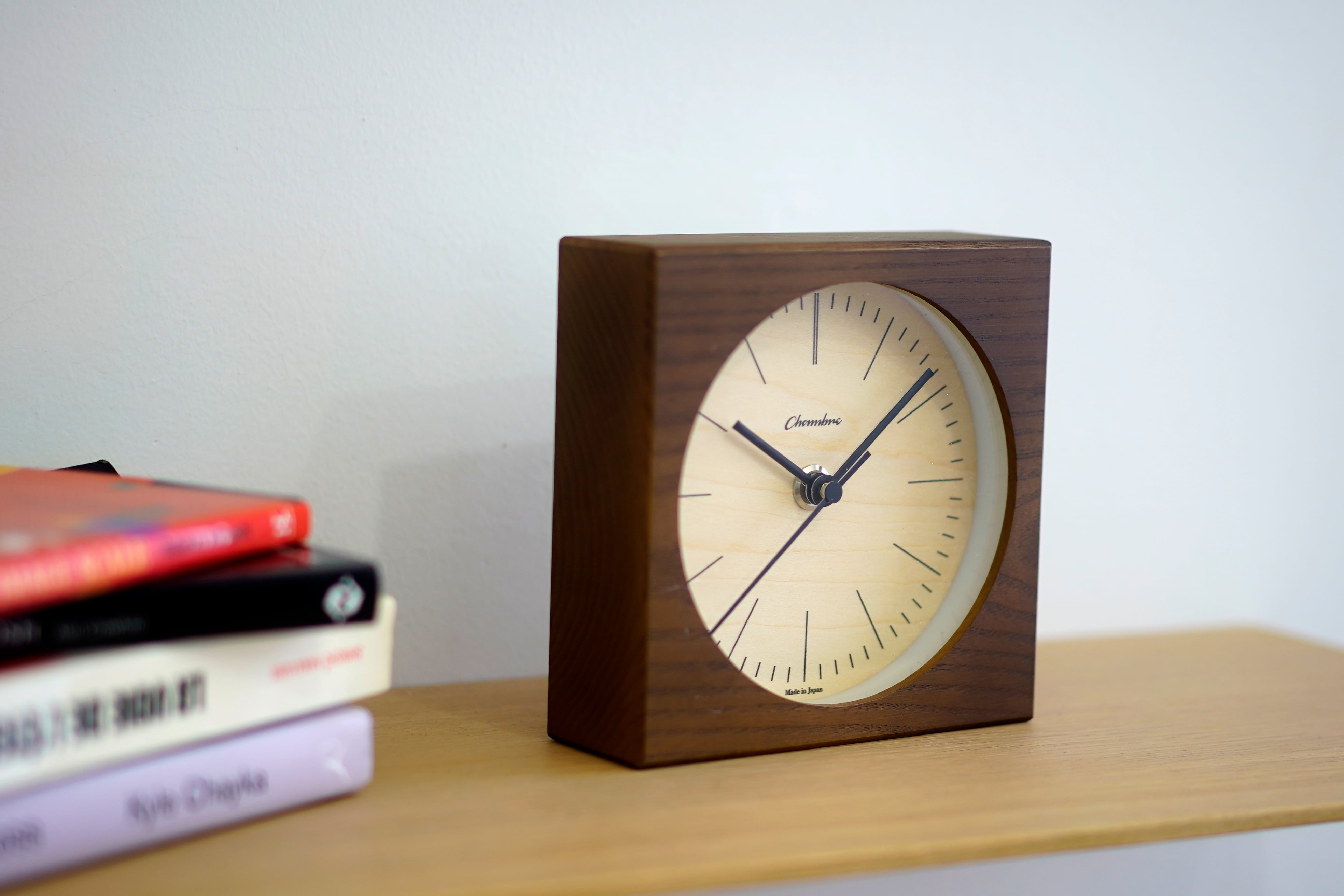 LINE DESK CLOCK DARK BROWN | シャンブル【CHAMBRE】byインターゼロ