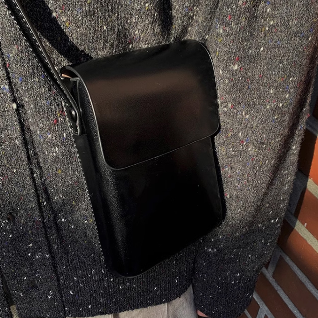 カジュアルなコーディネートにぴったりウエストバッグ　AC002