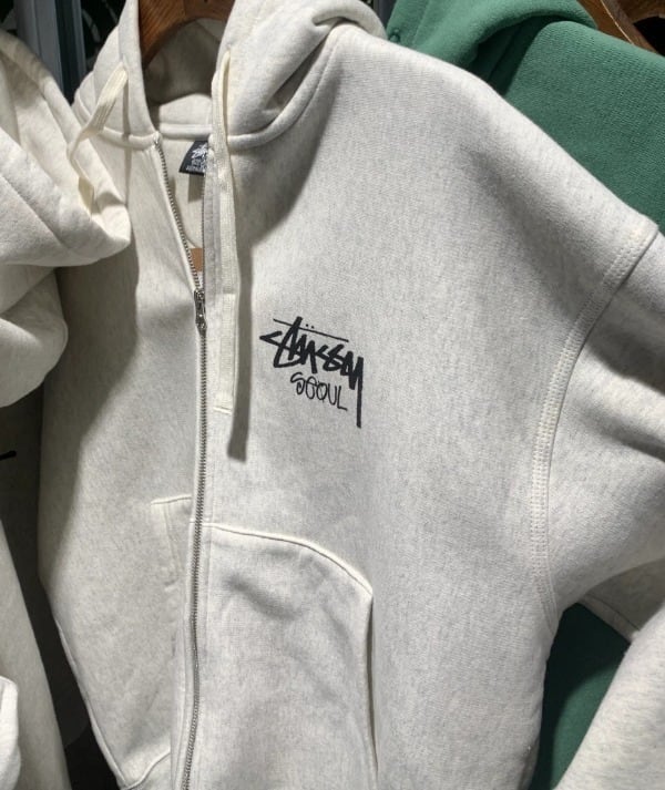 ステューシー STUSSY STOCK SEOUL ZIP HOOD パーカー Stussy】 Stock Seoul 2024 Zip Hood Black (STUSSY/パーカー