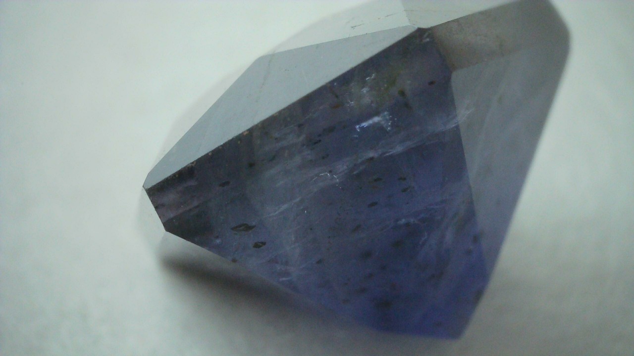 アイオライトサンストーン  2.28ct　[B1-52]