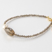 さりげなくつけやすいカラー！ スモーキークォーツ & パール シルバーブレスレット br1016